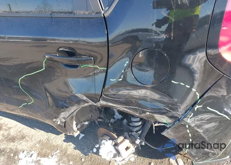 2016 Kia Soul z USA, uszkodzony, nr VIN KNDJN2A21G7856894